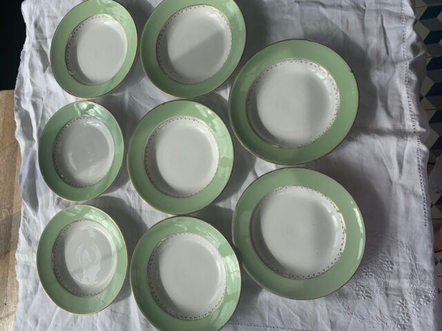 8 hollow plates in mint green and white earthenware, vintage 1950/60s L'Amandinoise