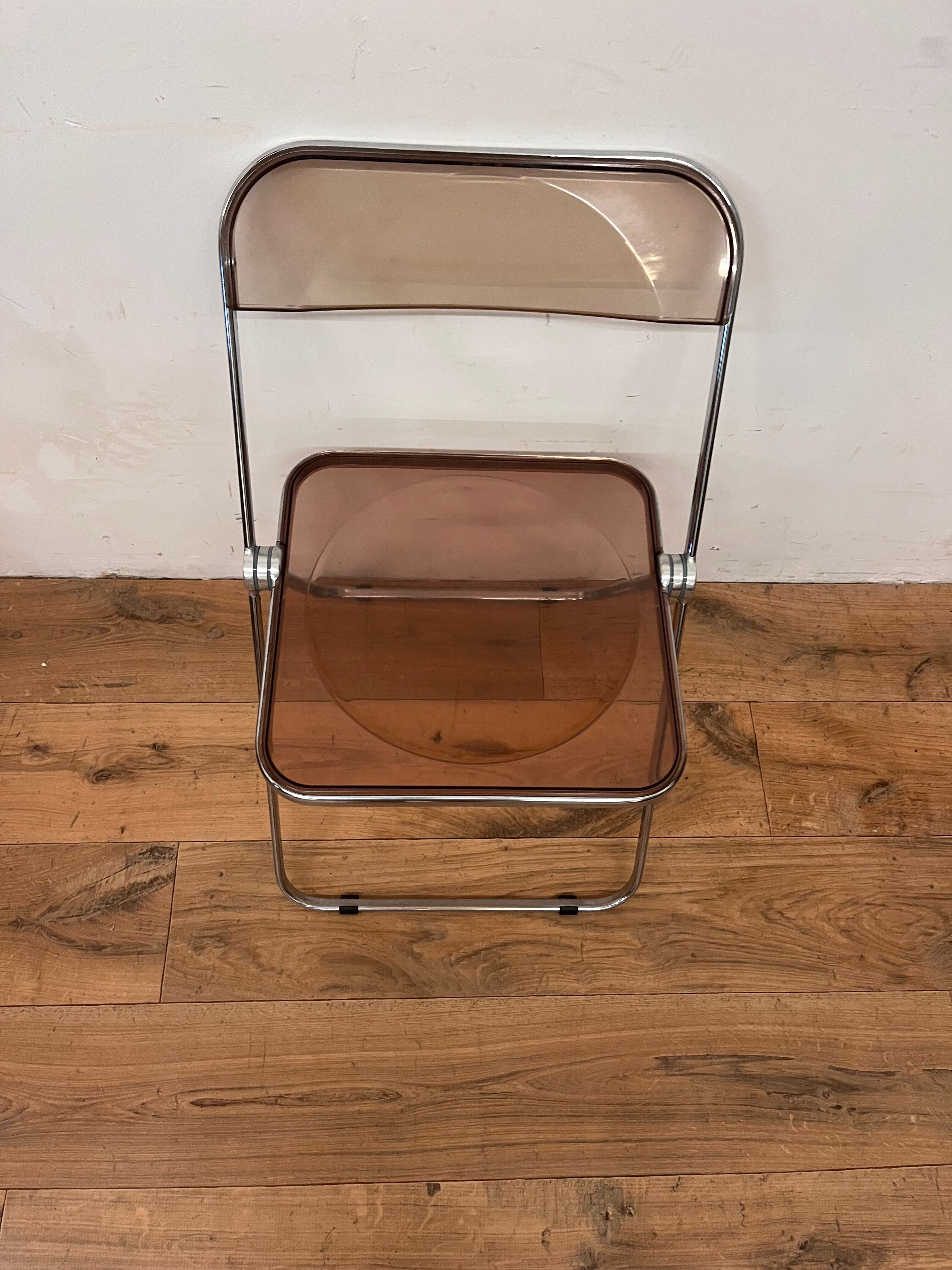 Chair "Plia" by Giancarlo Piretti for Castelli plexi