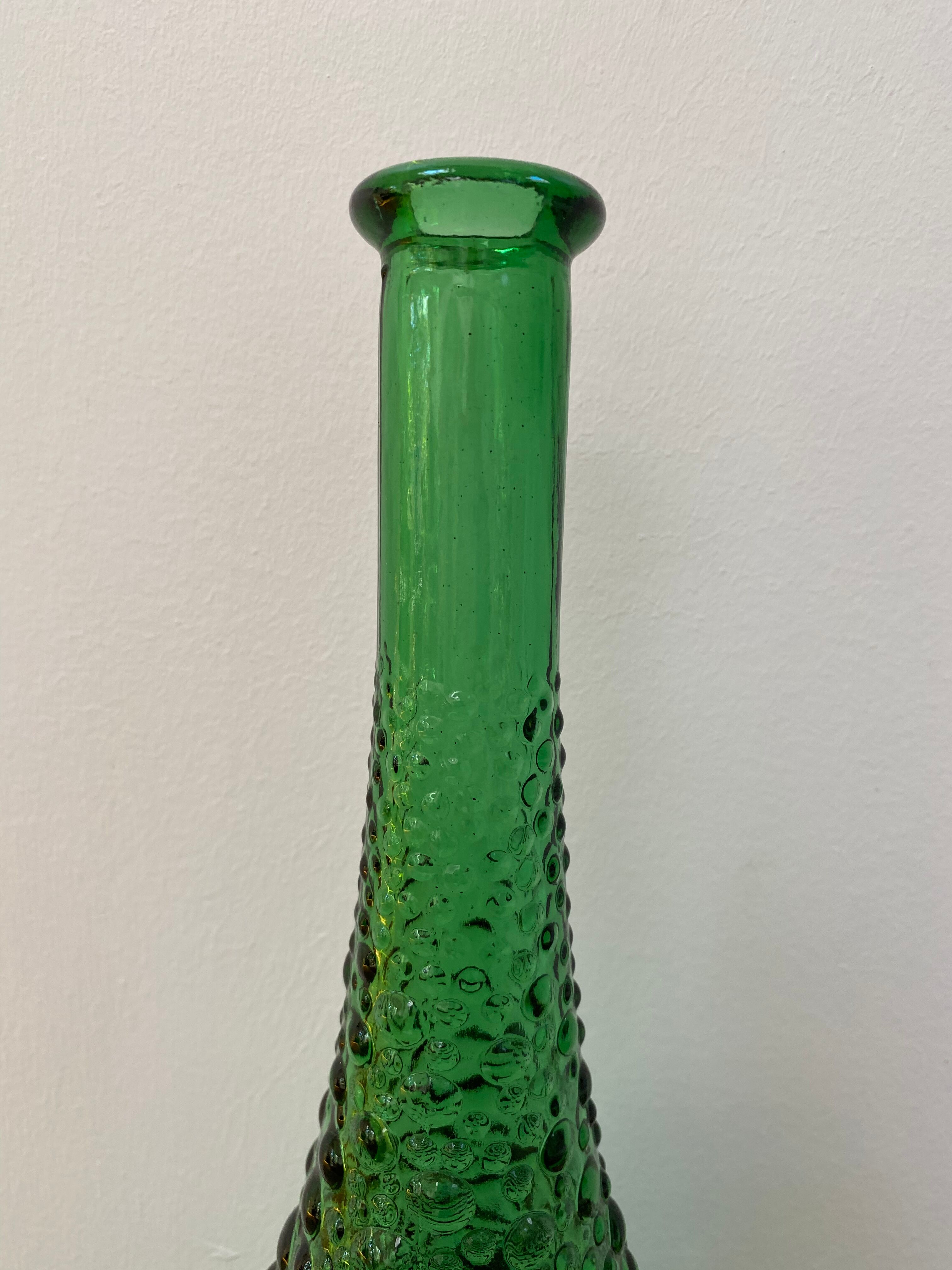Empoli carafe with bubbled glass