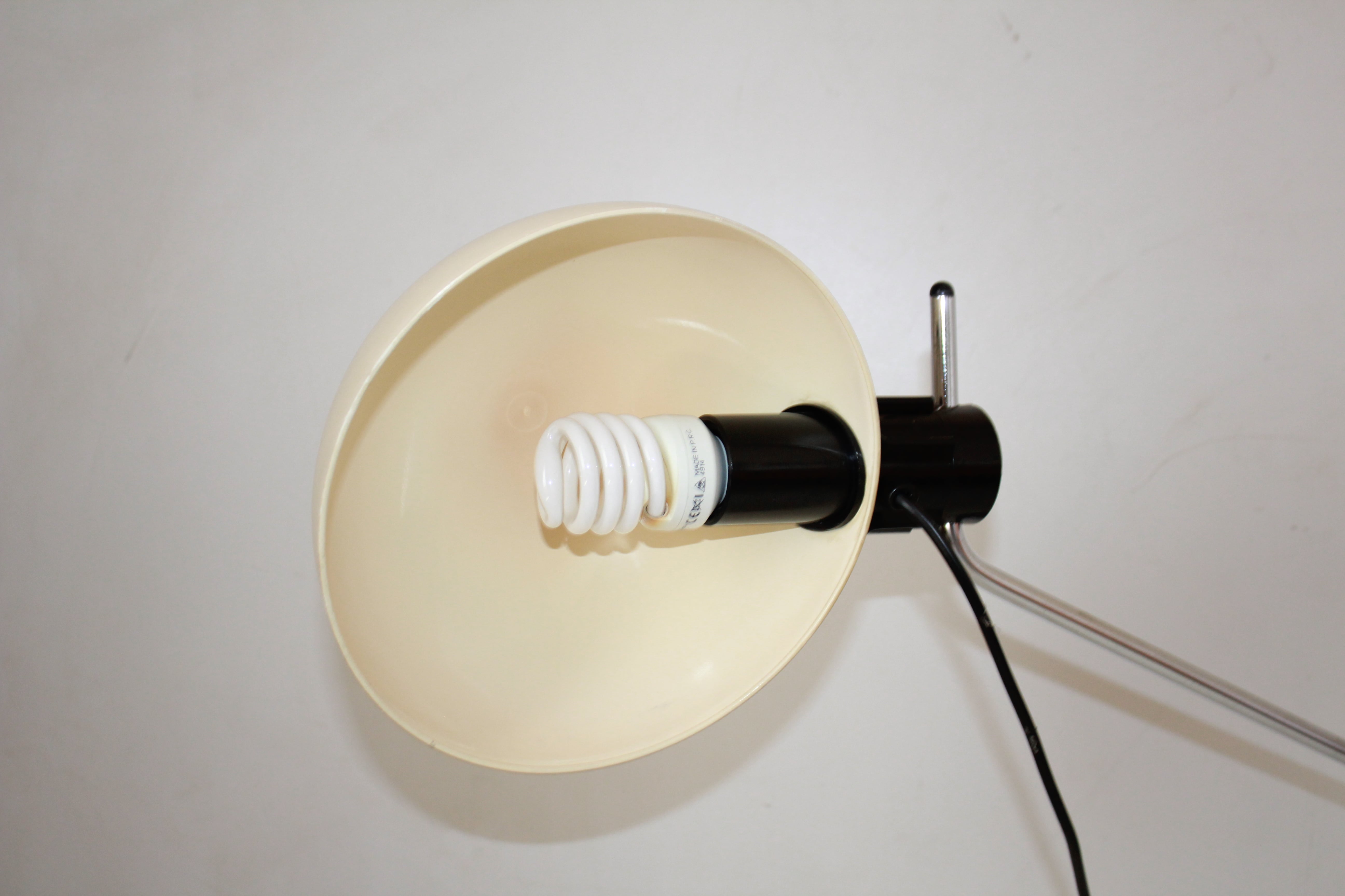 1970s vintage Guzzini flexible table lamp