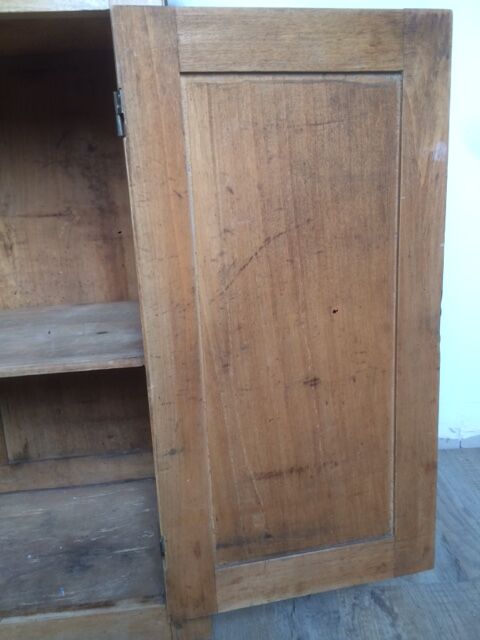 Parisian light wood buffet