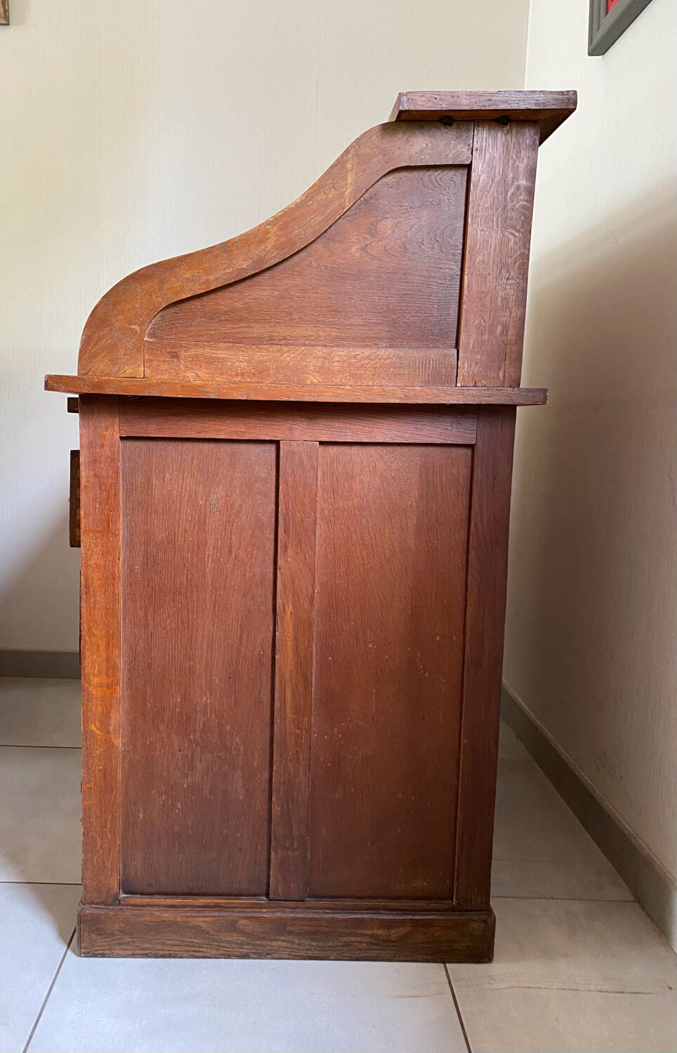 Speed bump secretary