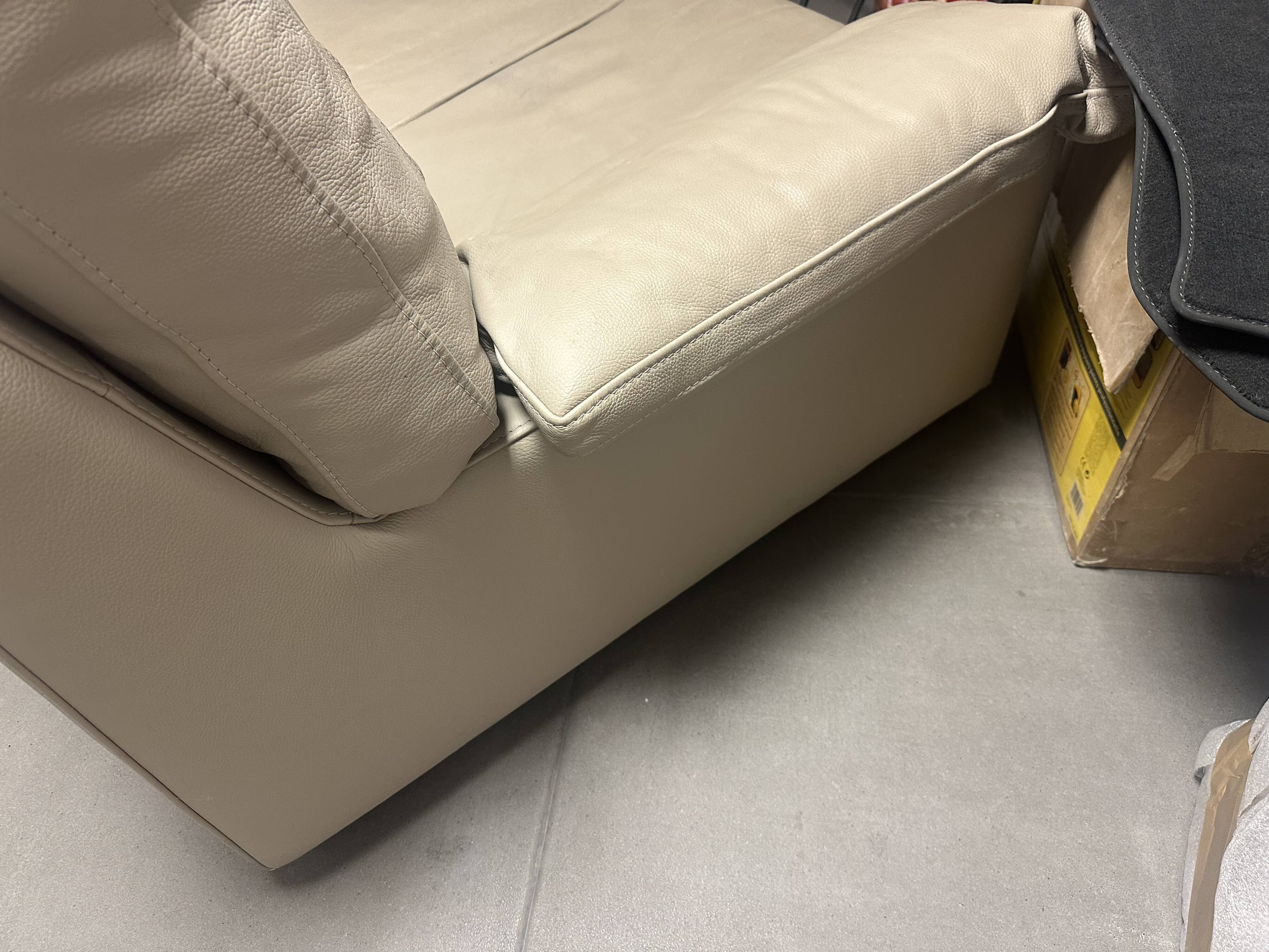 2-seater leather sofa by STEINER