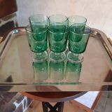 Port glasses