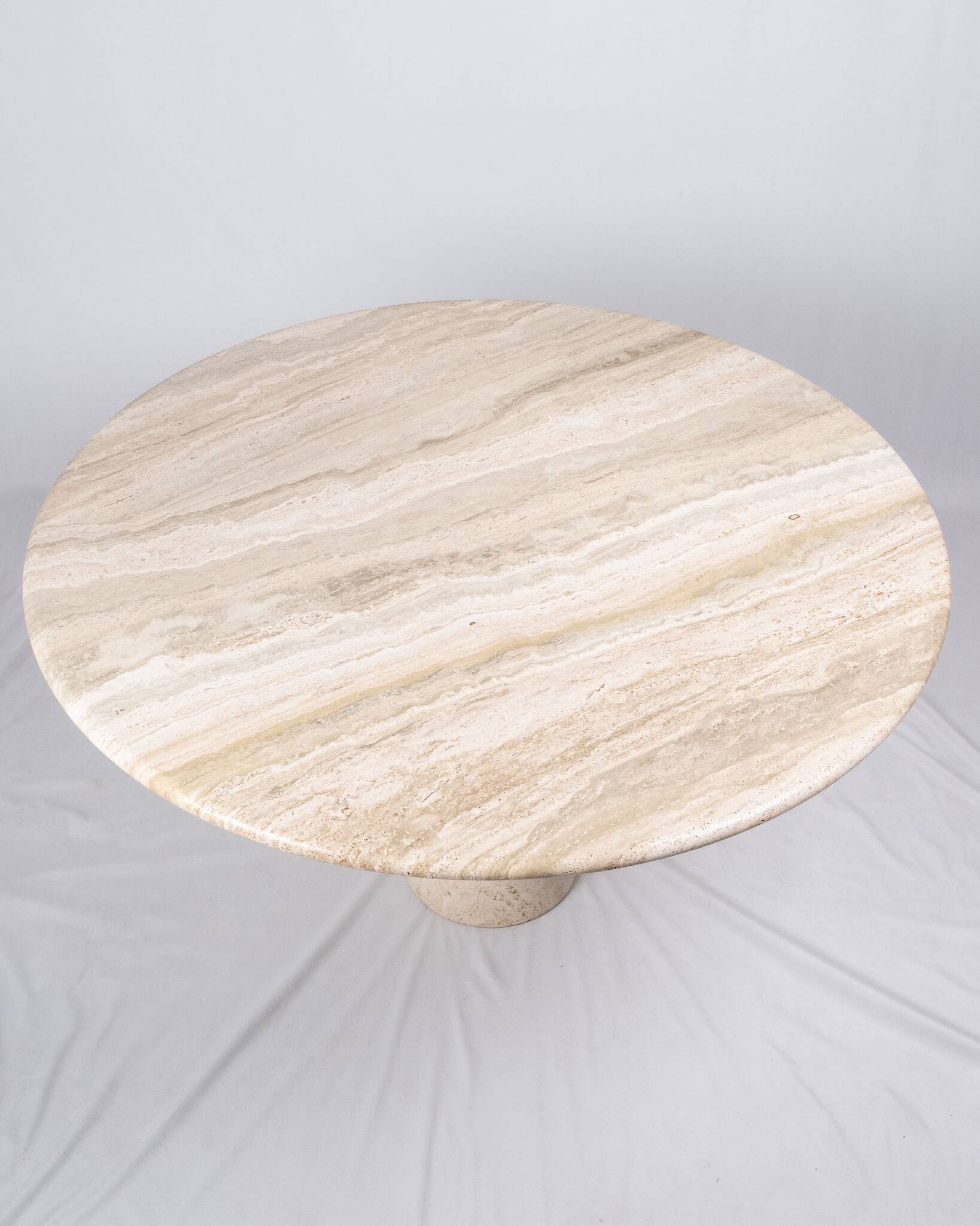 Pedestal dining table in travertine, Stone International, Italy, 1970s