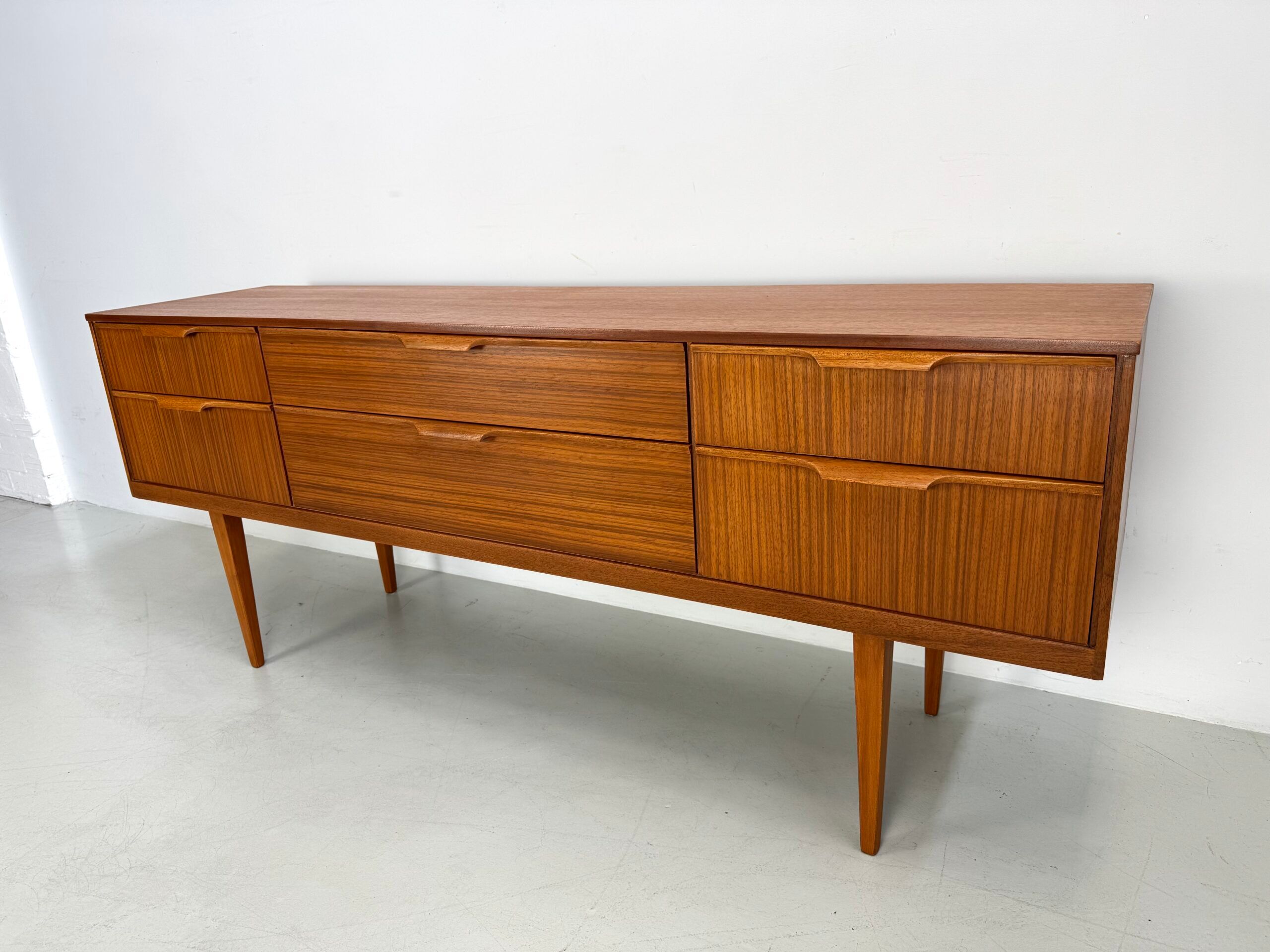 Vintage Austinsuite sideboard.