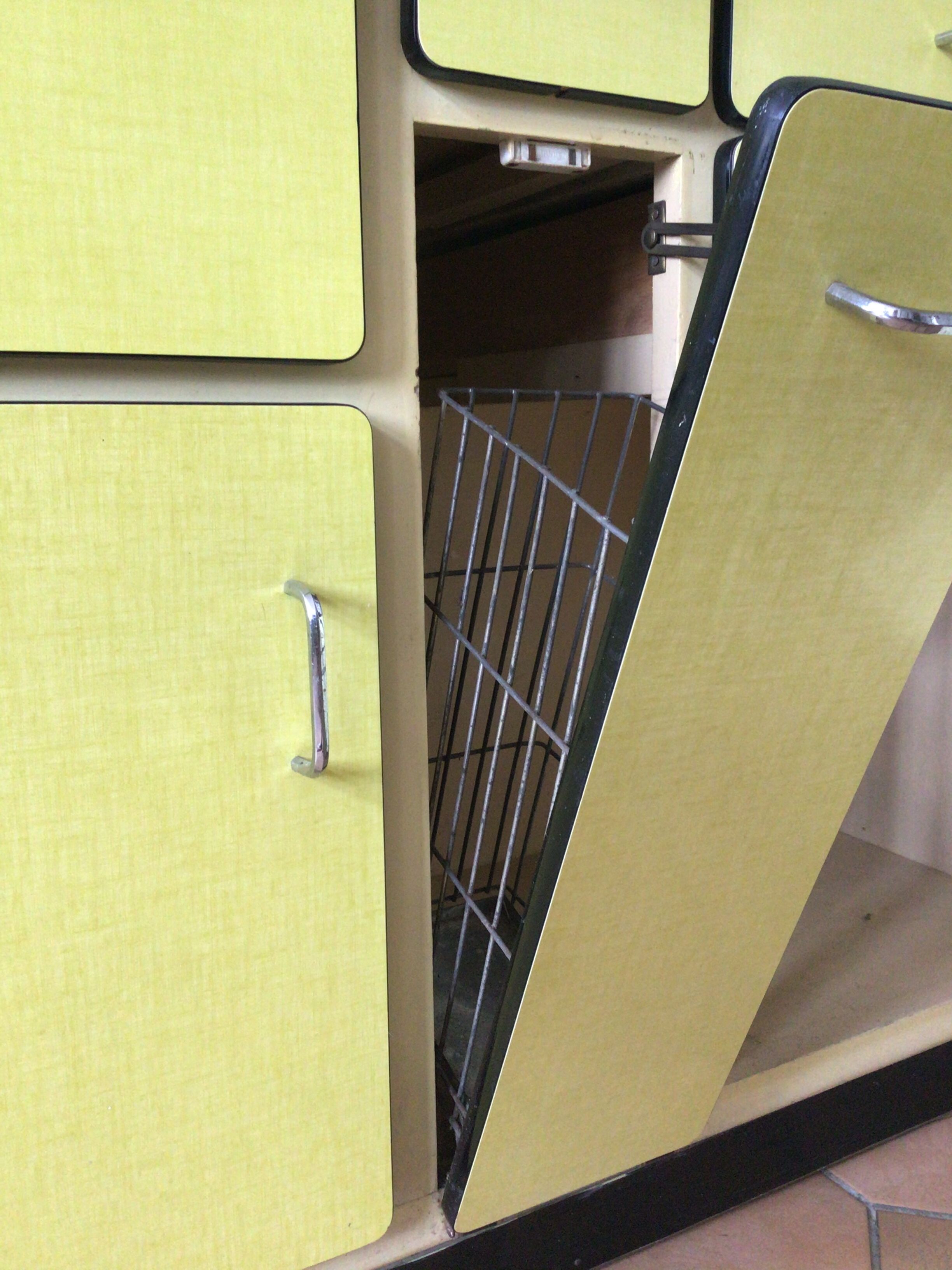 Formica kitchen buffet cabinet