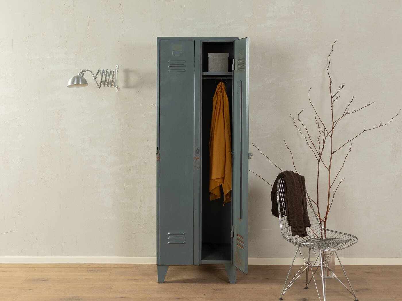 Armoire en acier des années 1960