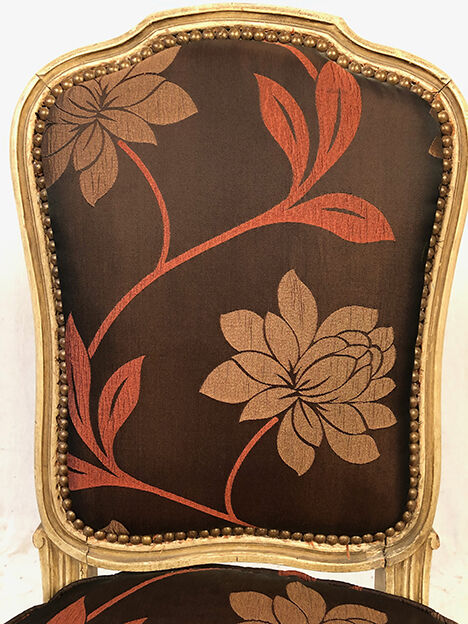 Chaise de style Louis XV en bois laqué XXème