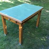 Kitchen table