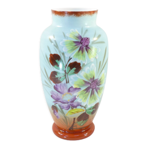 Vase en opaline verre opalin peint