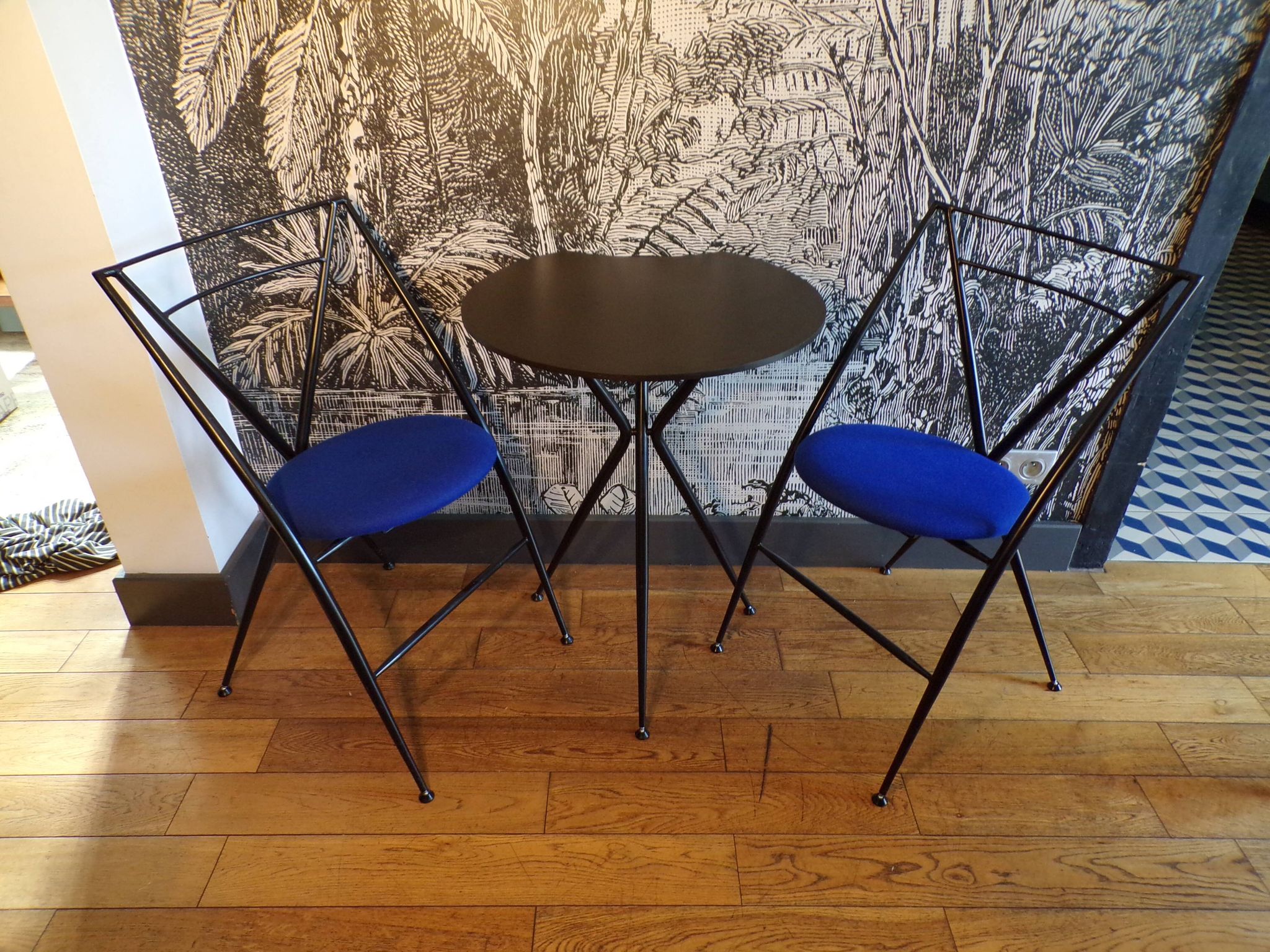 Set of 2 stools and Yamakado side table.