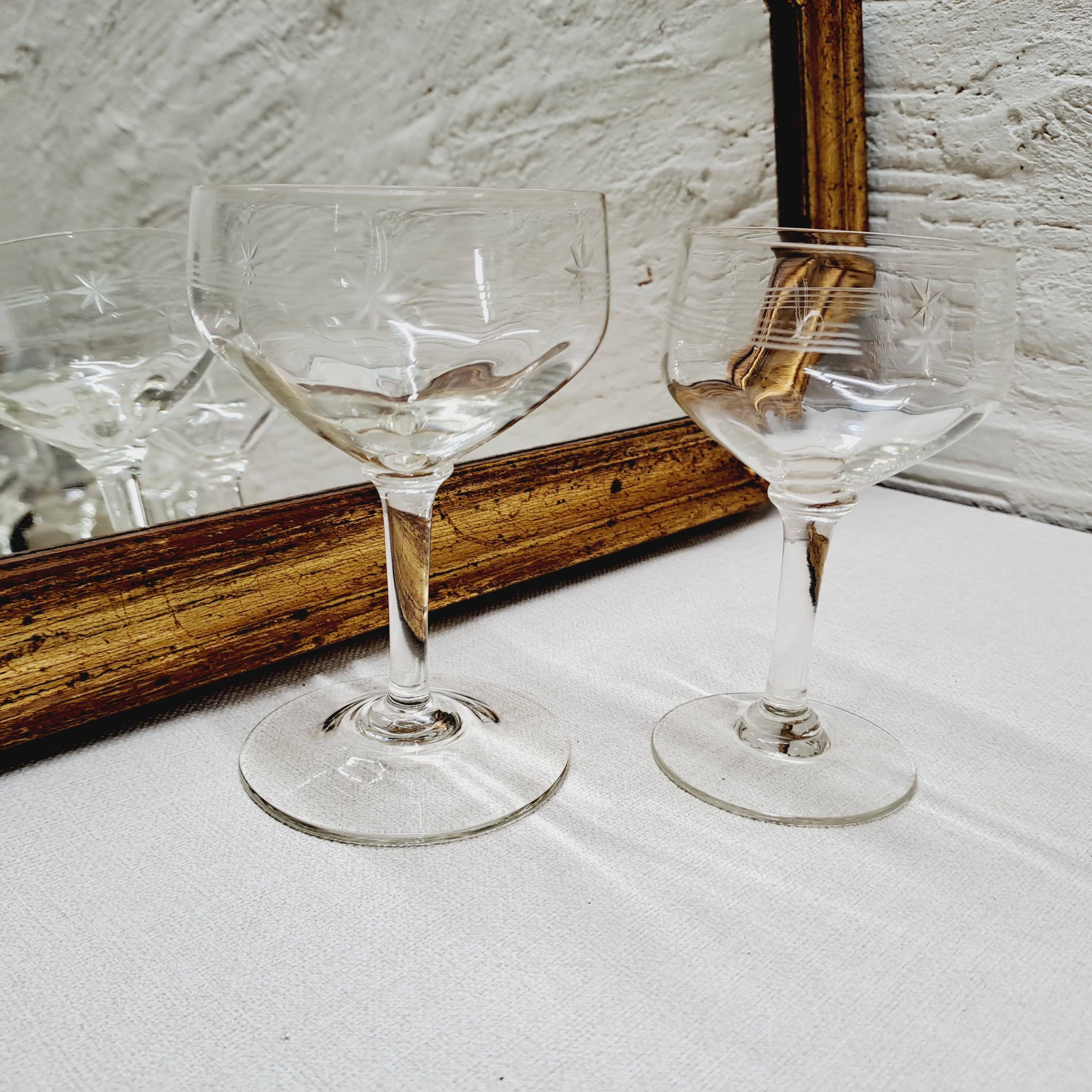 Set of 6 star wine glasses