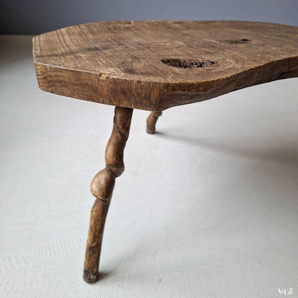 Table d'appoint en tronc d'arbre français ancien, vers les années 1920.
