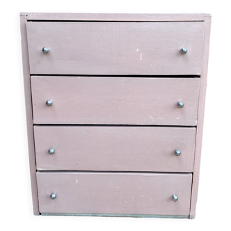 Children's room chest of drawers