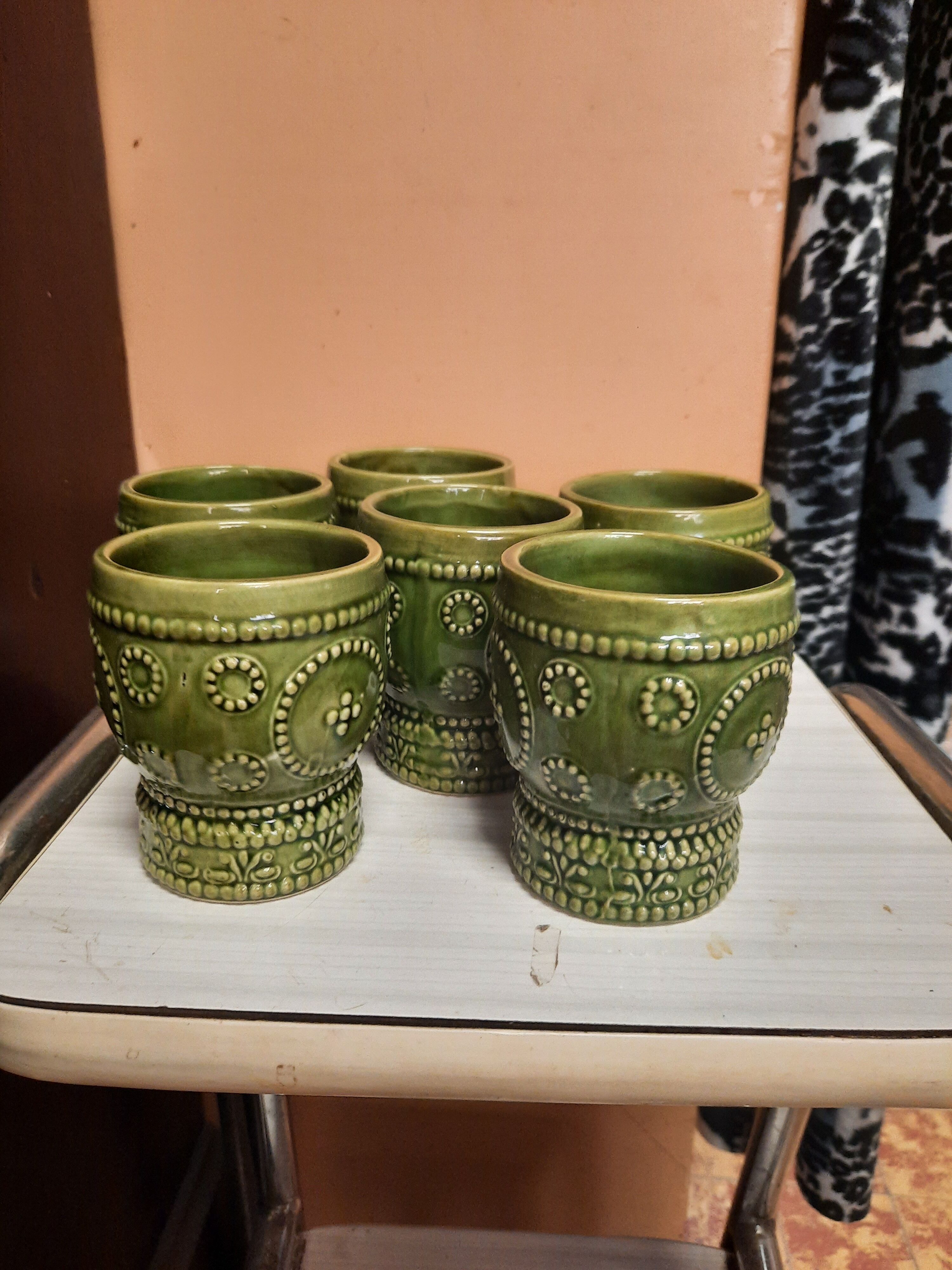 6 ceramic cups