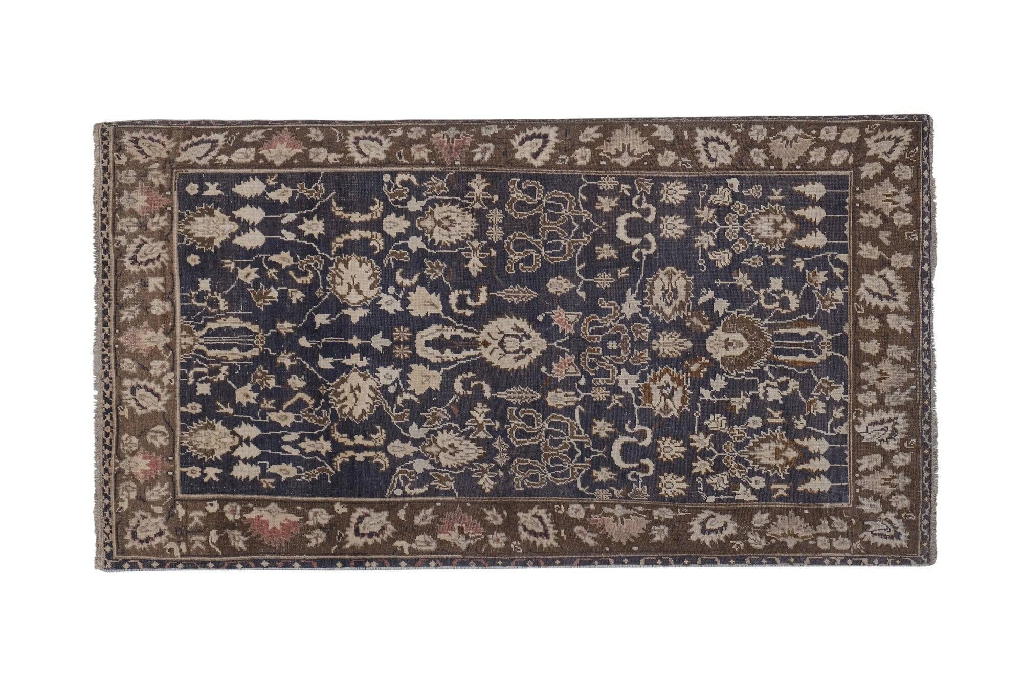 Vintage Turkish handmade rug 130x219 cm
