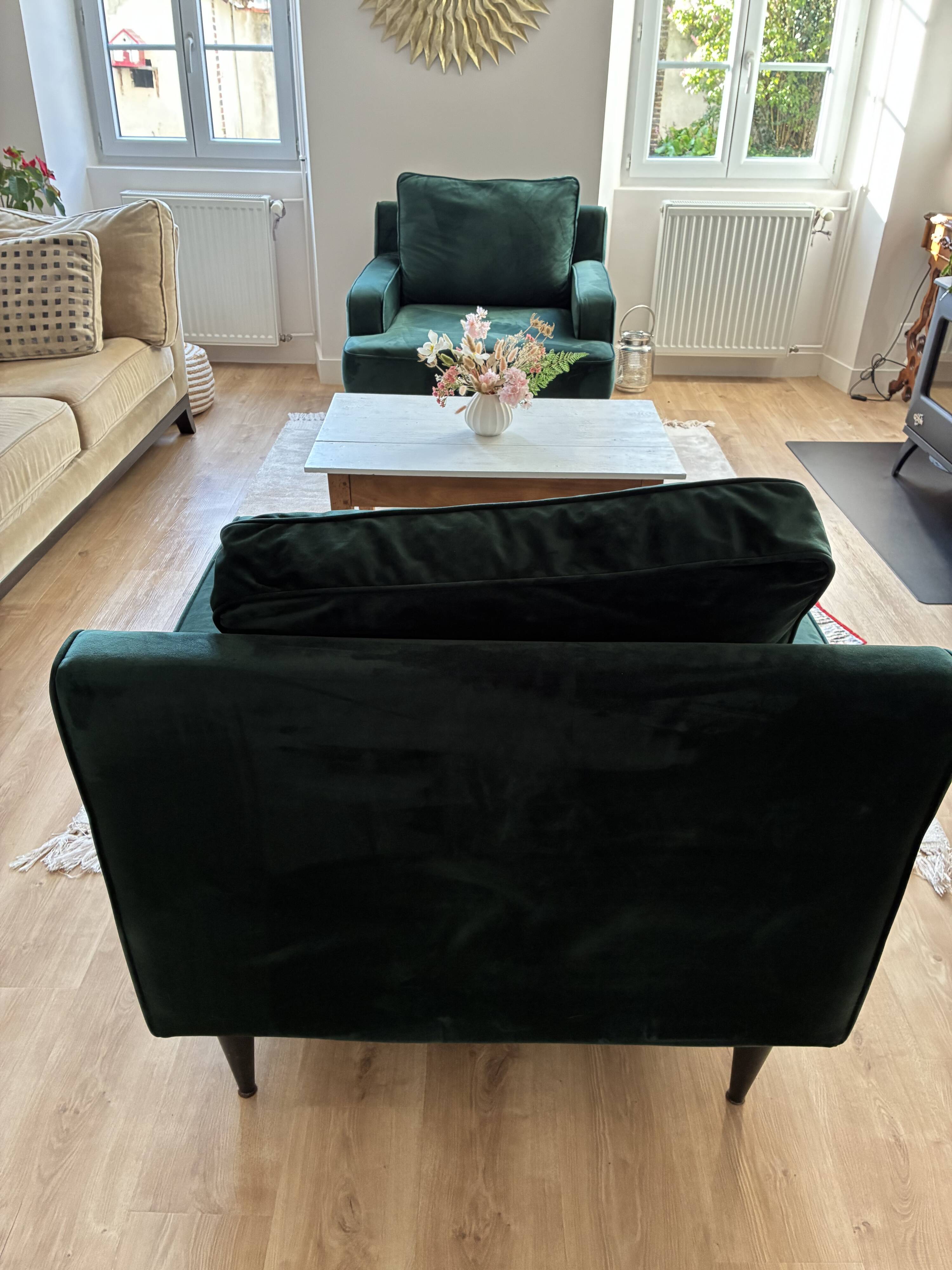 Set of 2 green velvet armchairs Camif