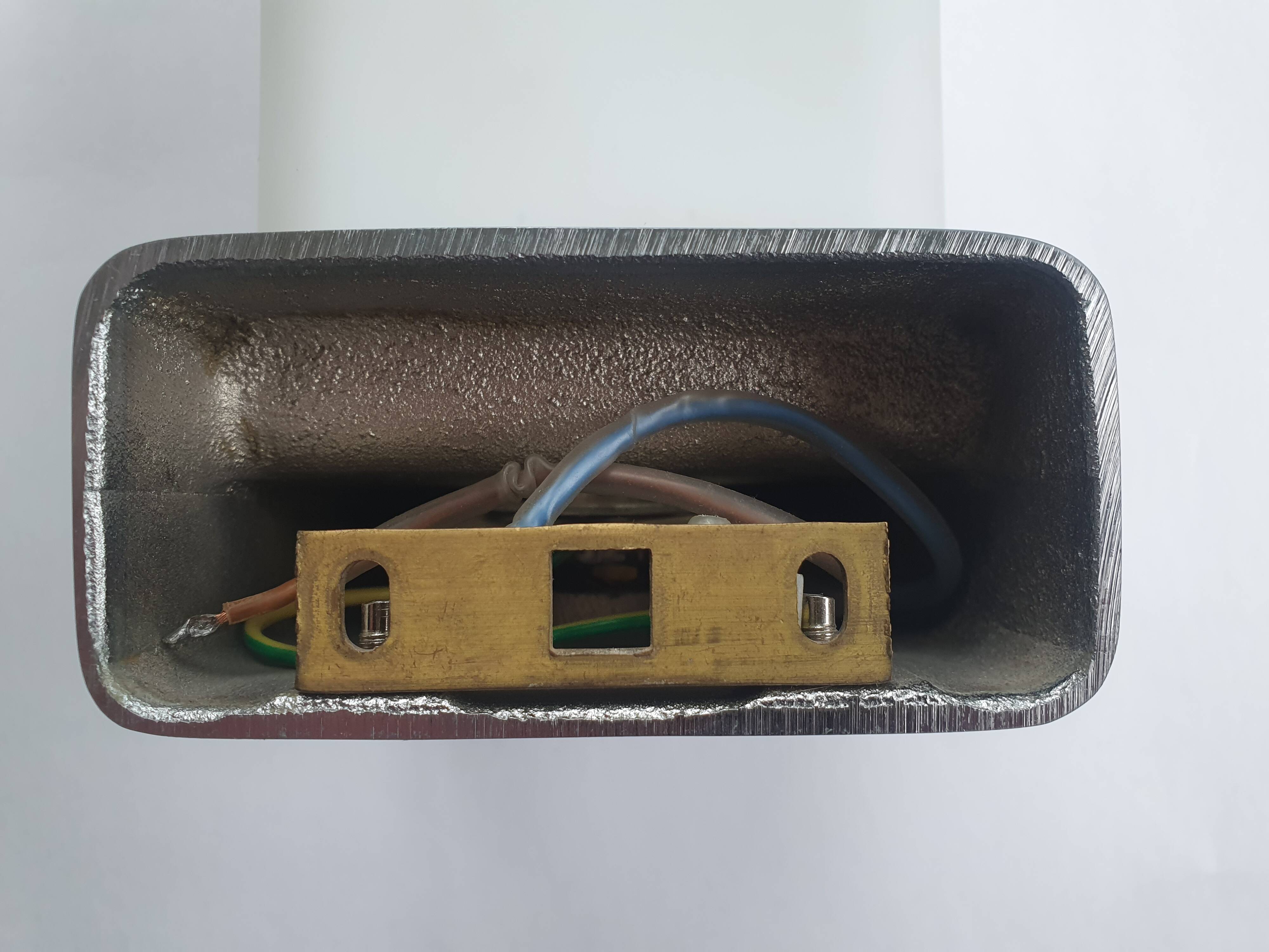 Pair of vintage bathroom design wall lights