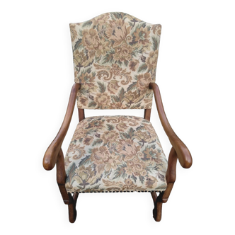 Fauteuil de style Louis XIII