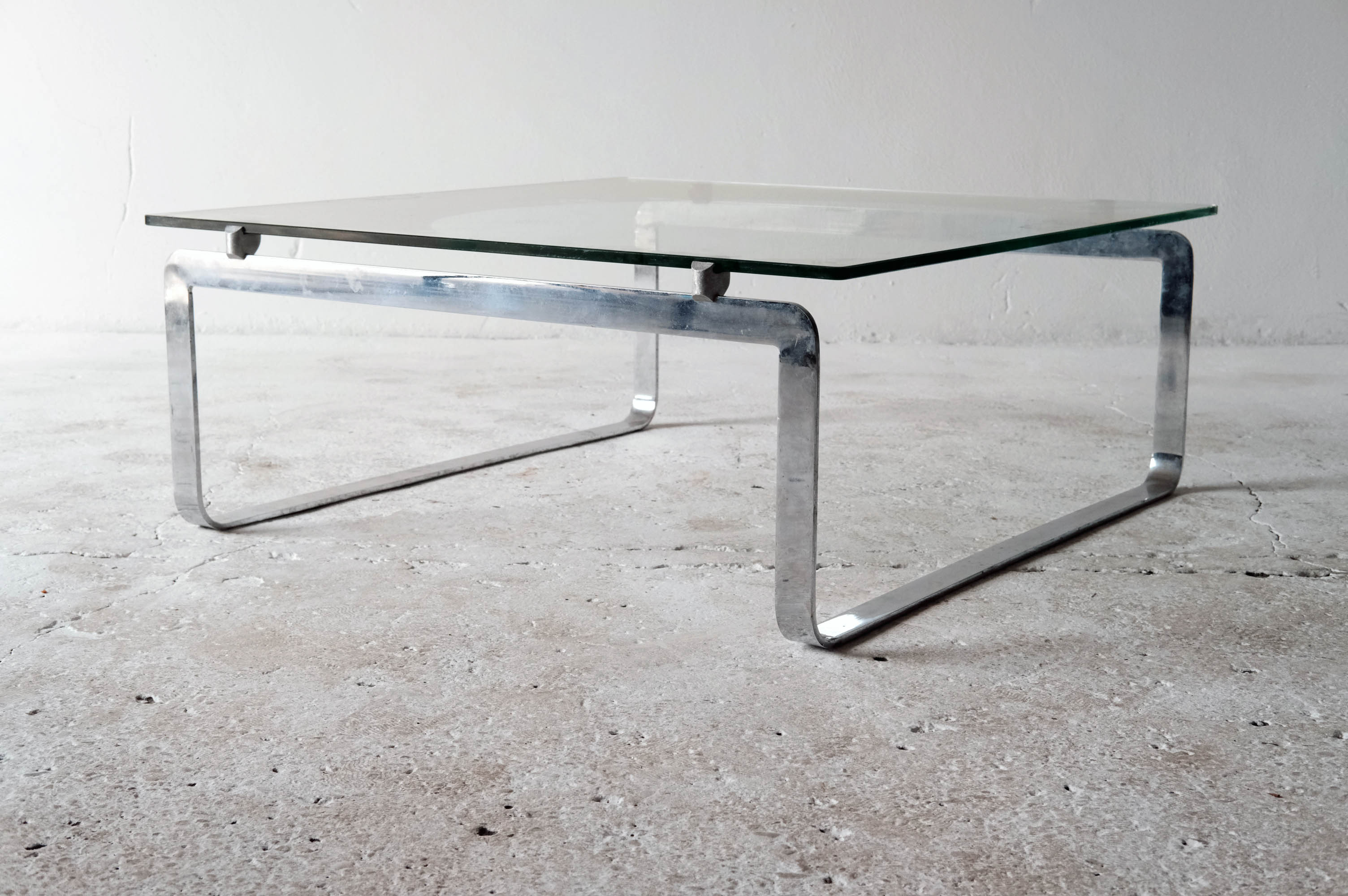 Coffe Table designed by Vittorio Introini, Steel and Glass, Italy, 1970s