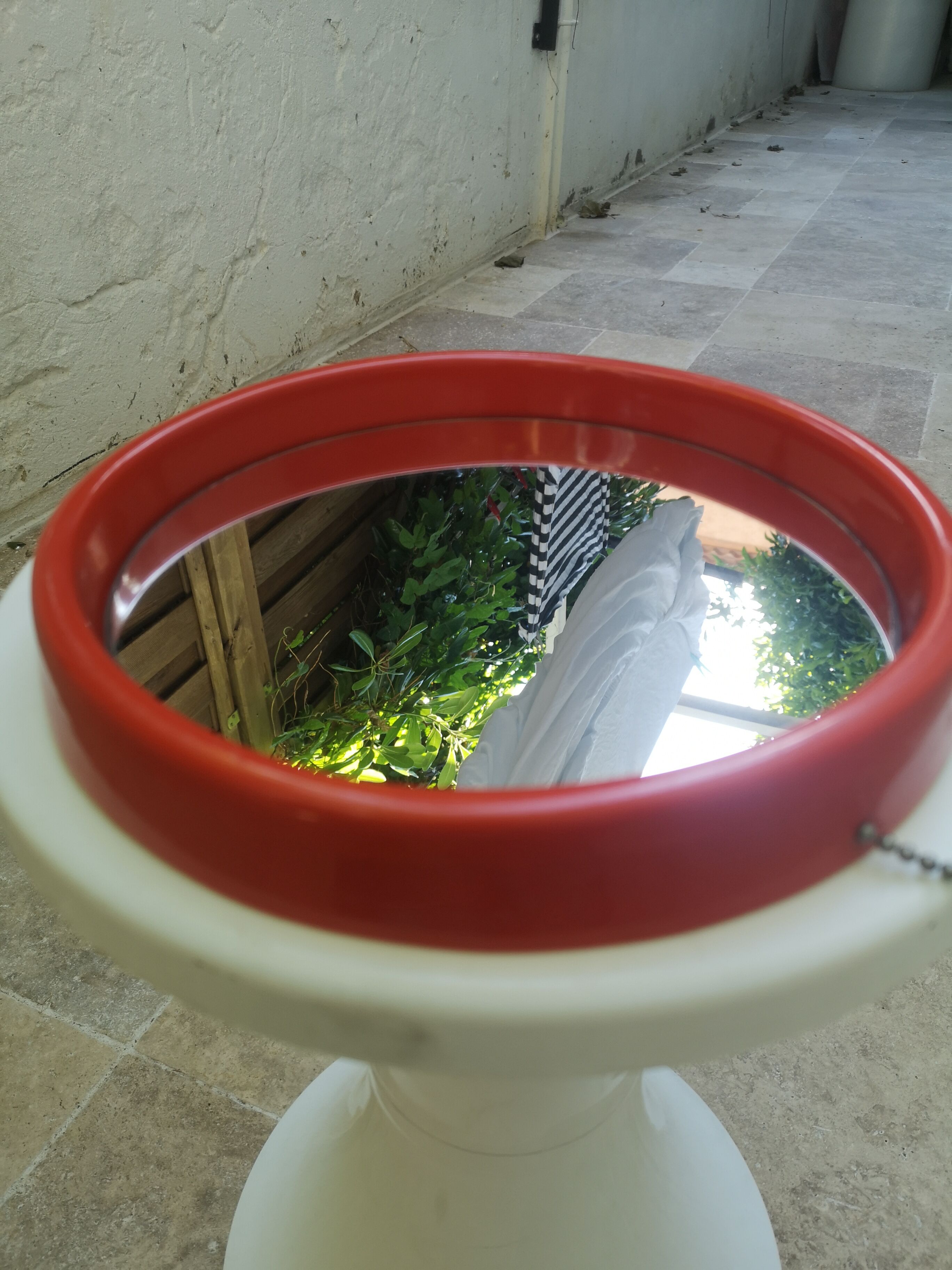 Plastic mirror 70s - 24cm