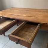 Large vintage farmhouse table from the 50s in solid wood (oak)