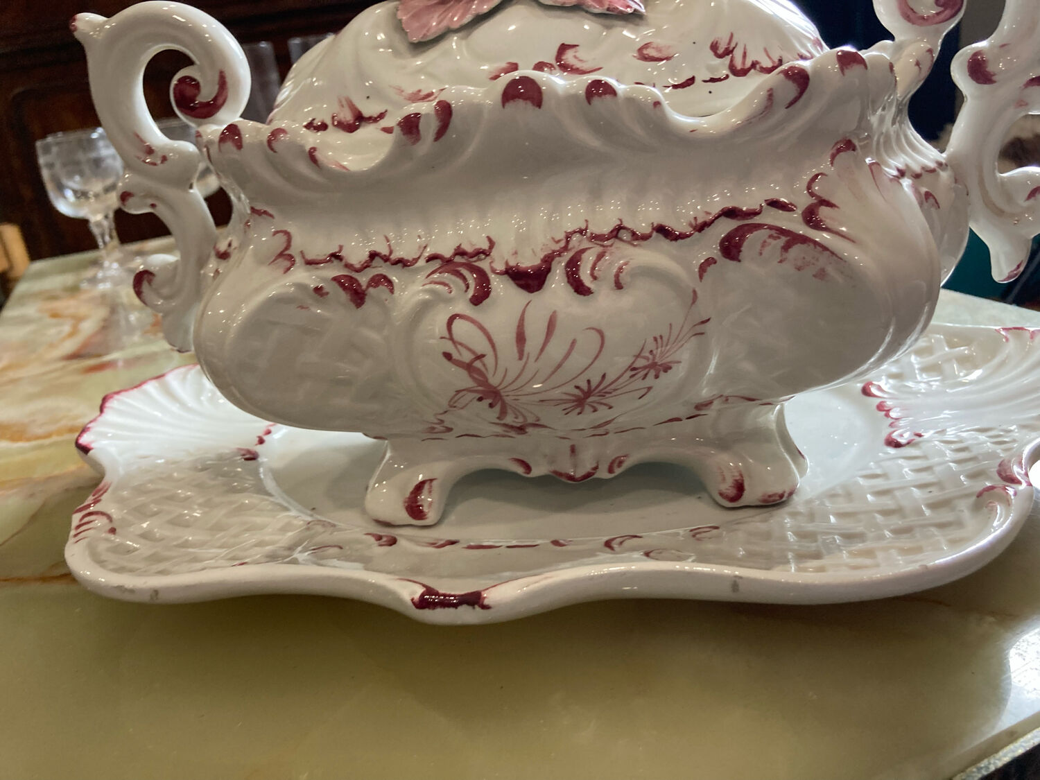 Porcelain and sugar slip tureen