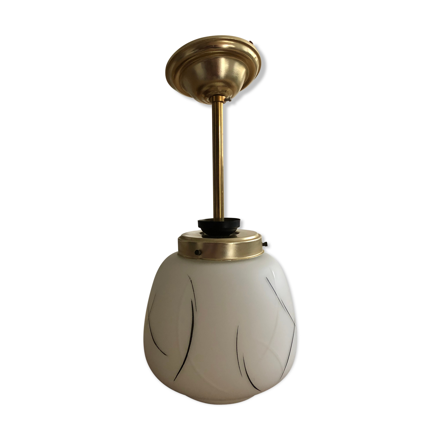 Suspension opaline et laiton vintage des années 50