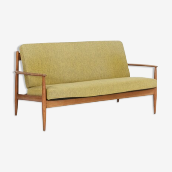 Grete Jalk 2 seater sofa in beech and green wool