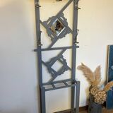 Porte manteau vestiaire art déco en bois patiné gris