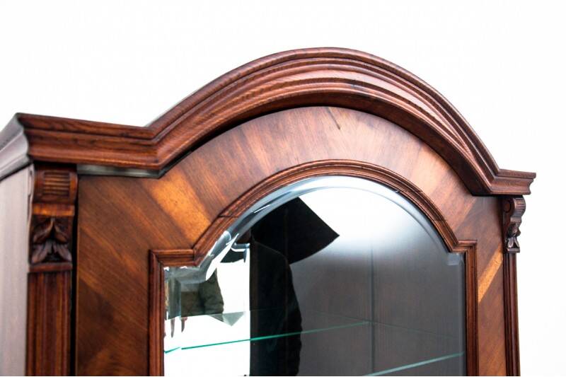 Historic library from around 1920