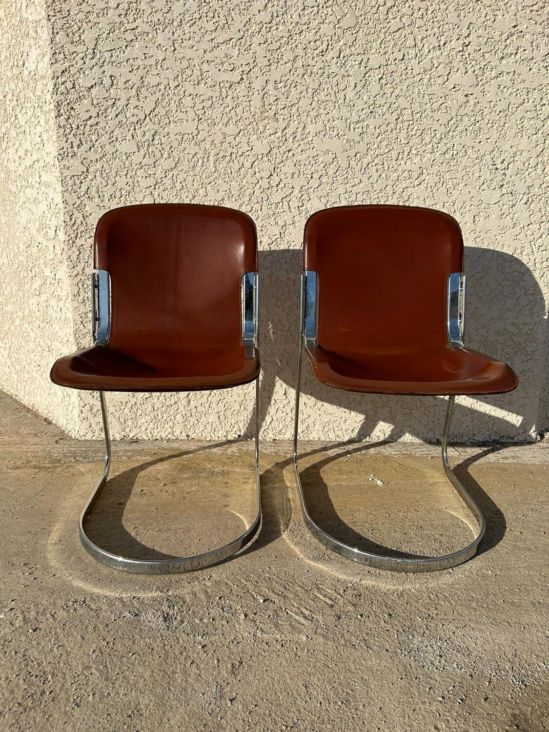 Pair of leather and chromed metal chairs year 70