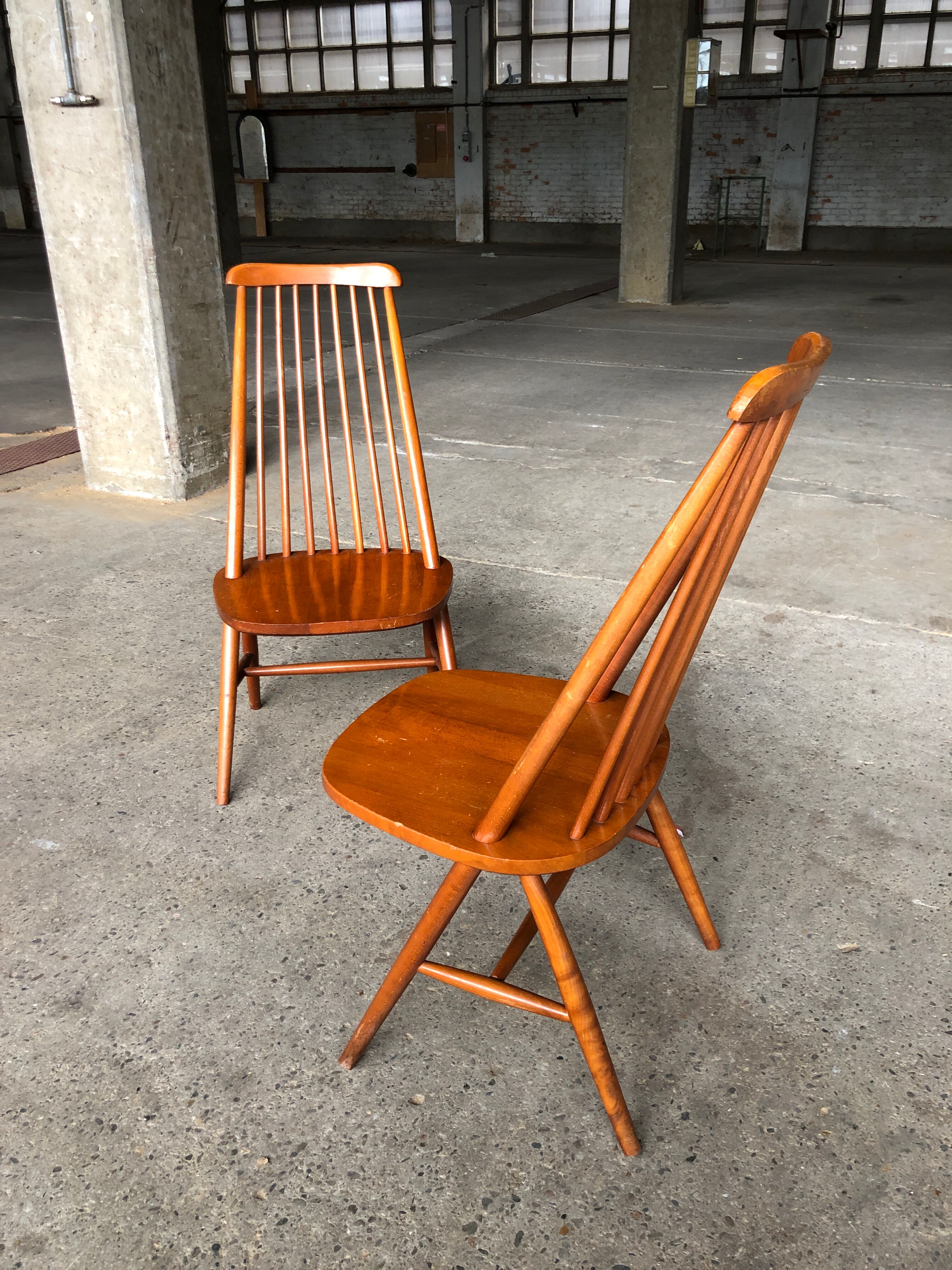 Elegant lounge chairs, 1955, set of 2