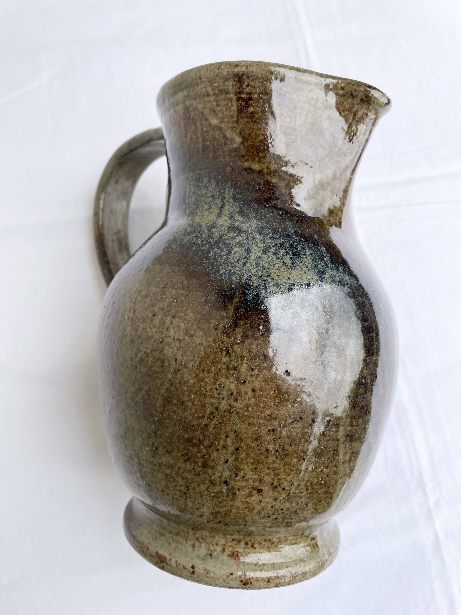 Handmade and signed glazed stoneware pitcher – Atelier de La Borne / Puisaye
