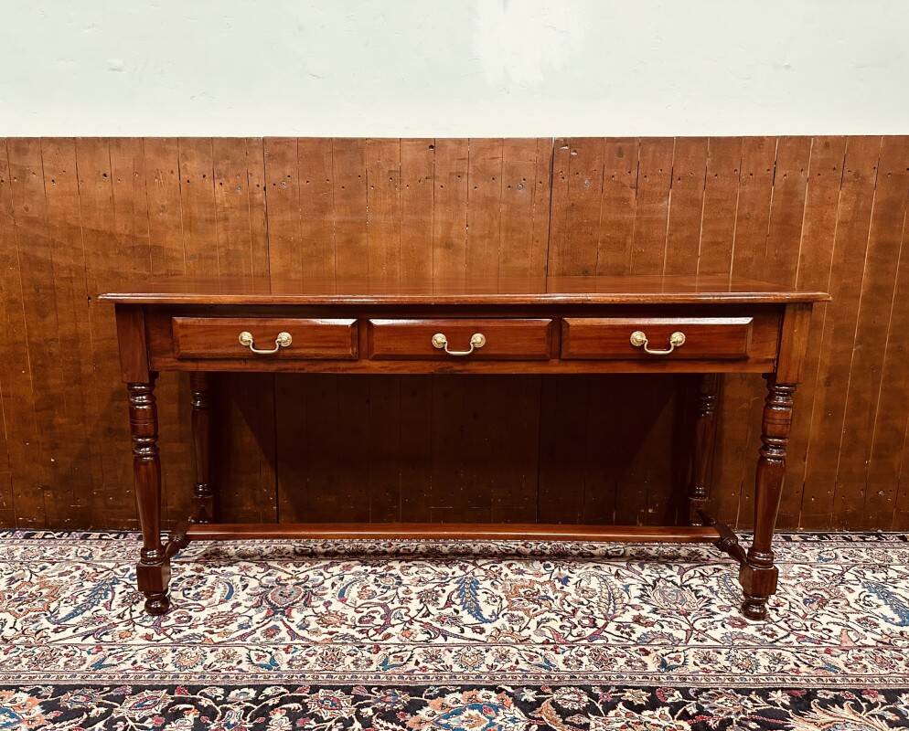 Classic English Side Table Desk