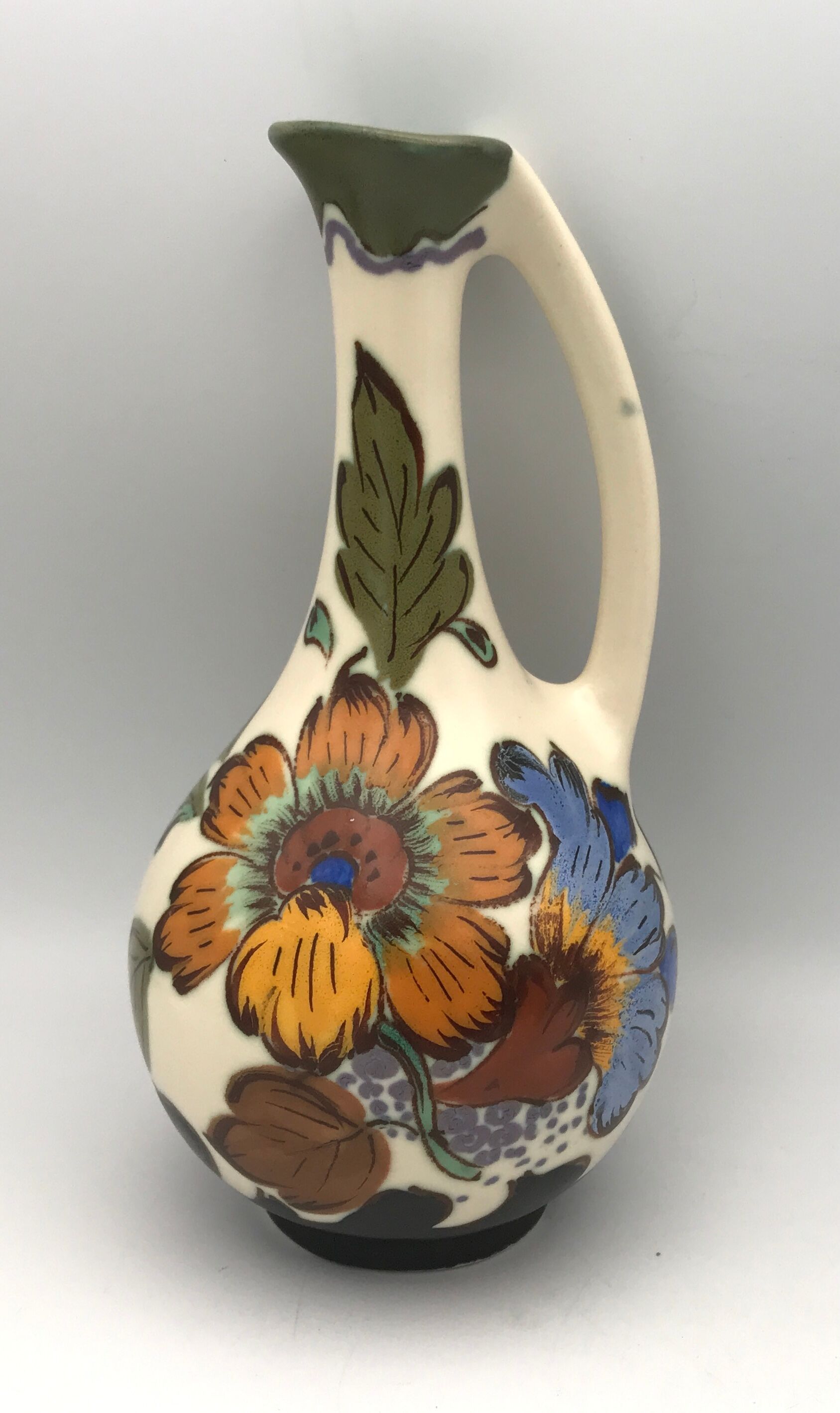 Old porcelain vase royal gouda holland decoration hand signed, 18 cm