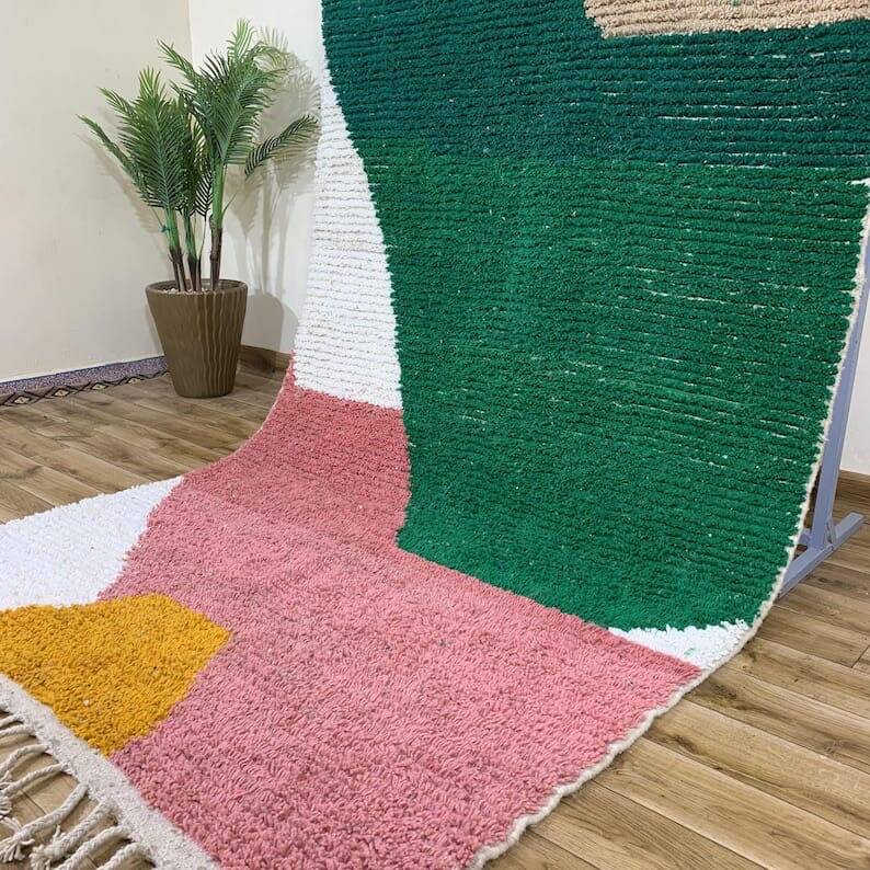 Handmade traditional Moroccan pure wool rug size 150 x 250 cm.