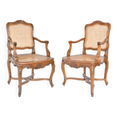 Paire de fauteuils cannés de style Régence