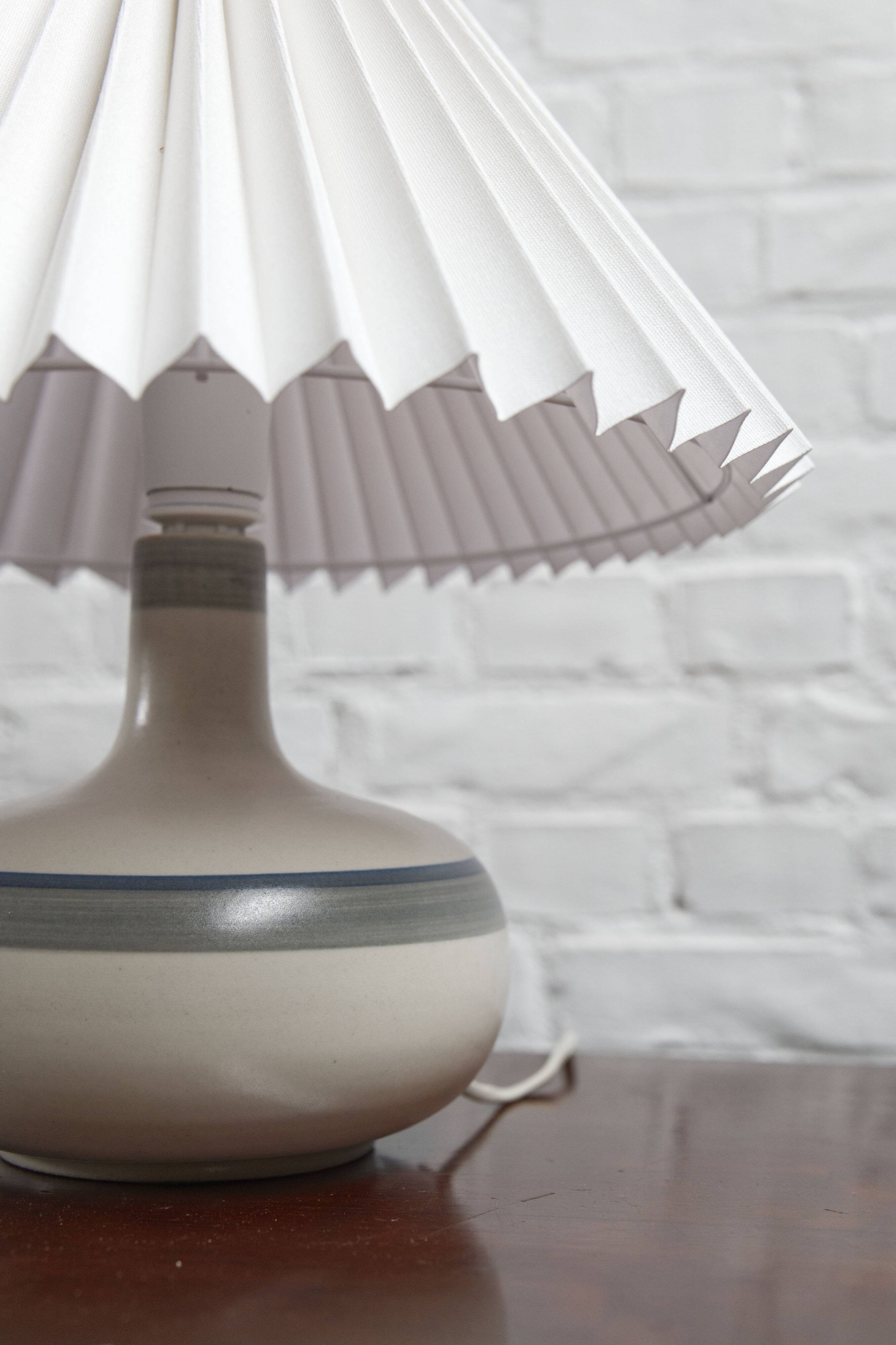 Vintage ceramic table lamp by Axella Stentoj, Denmark, 1960s