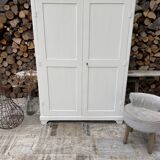 Armoire type parisienne