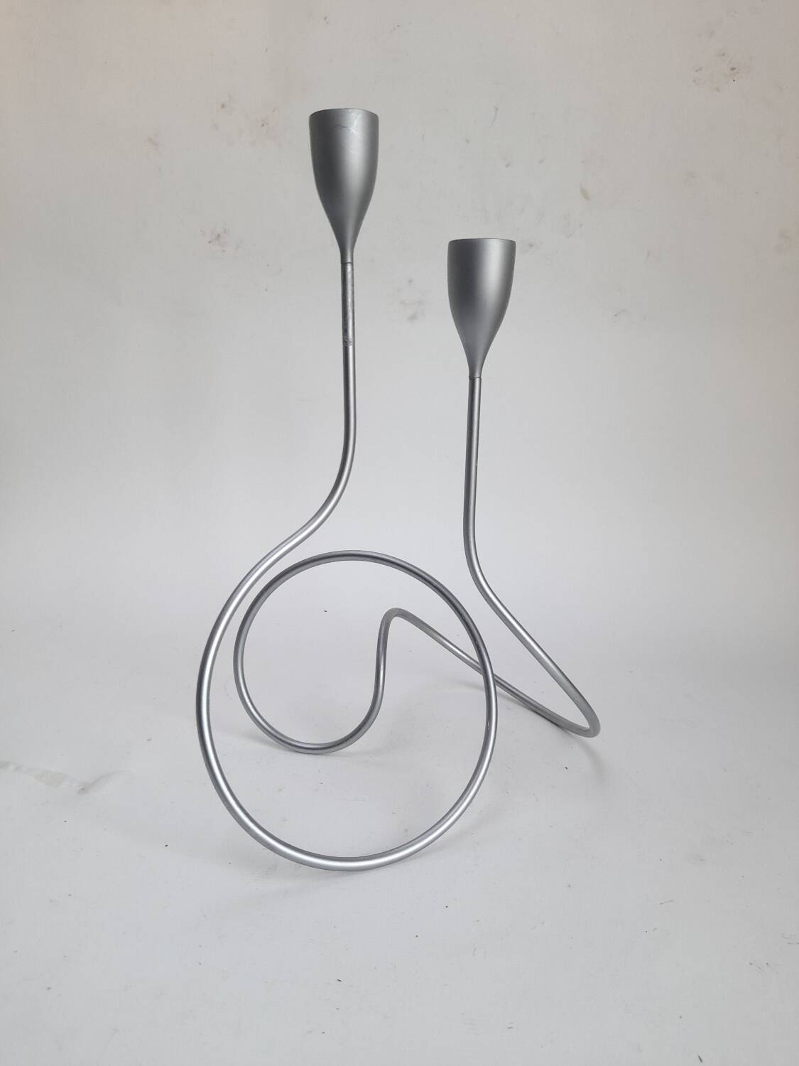 Curved candle holder Black+Blum