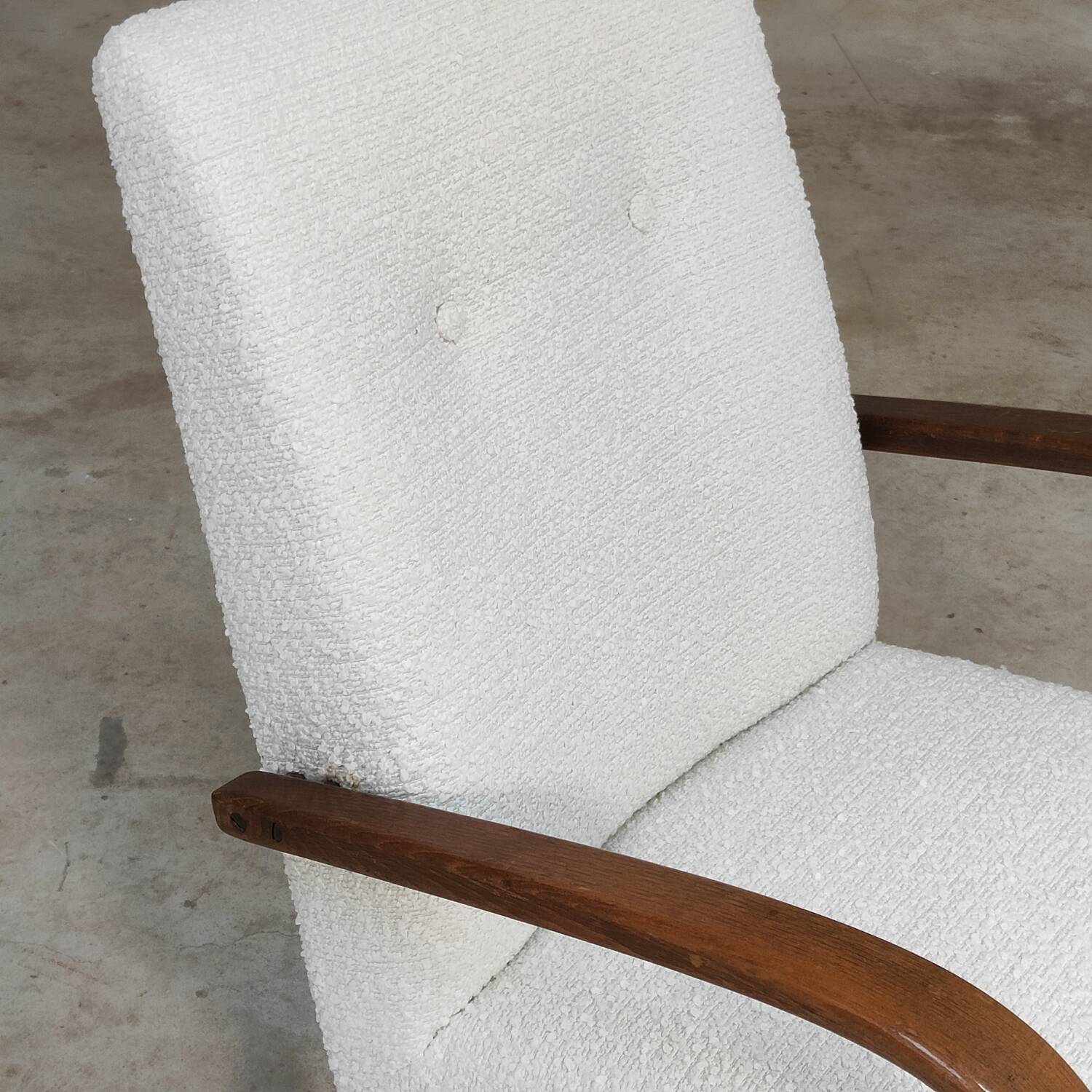 Pair of Jaroslav Smidek armchairs for Ton Bystrice, restored with white boucle, 1960.