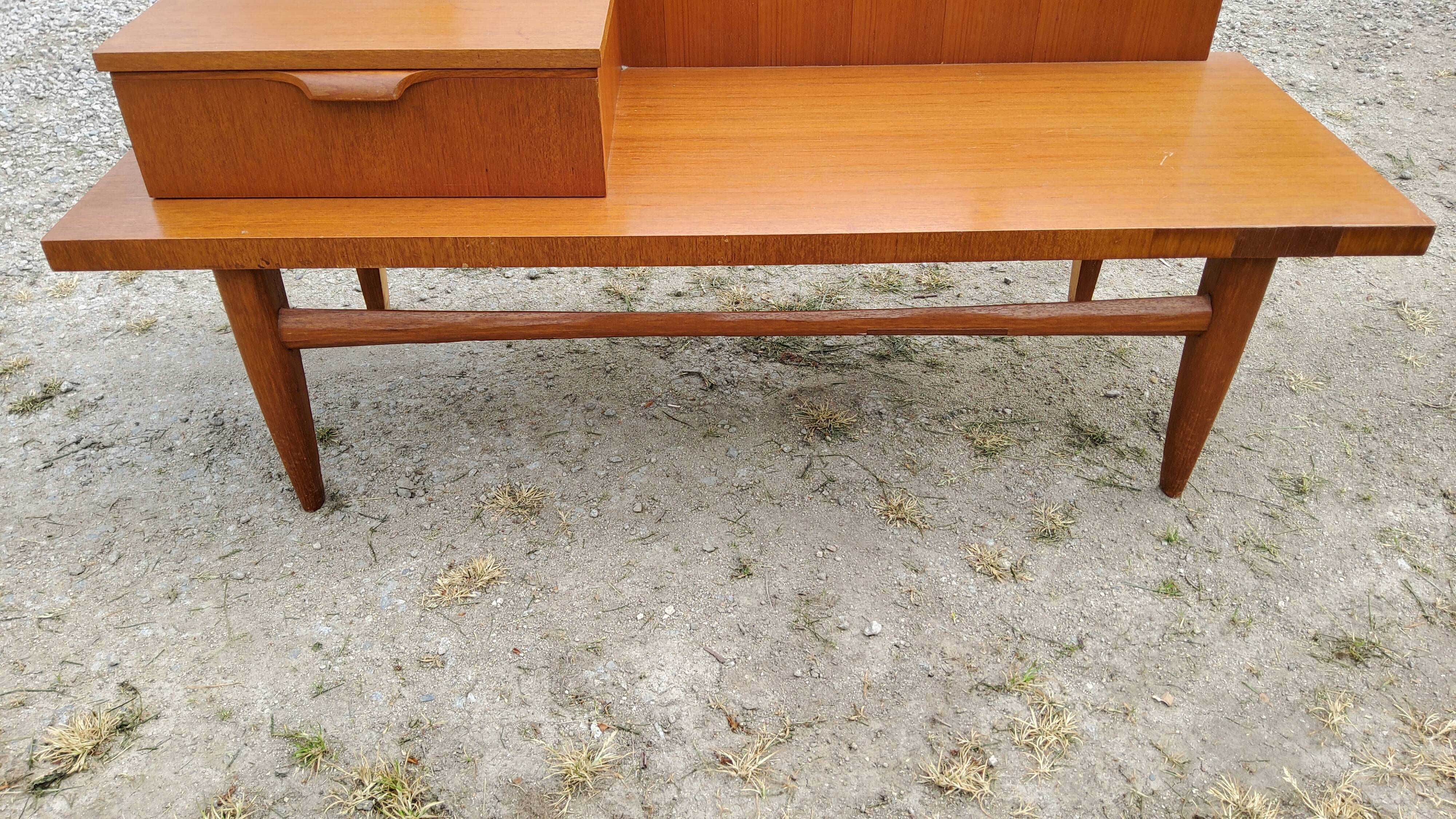 Dressing table from the 70s in teak