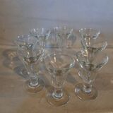 8 petits verres de bistrot anciens