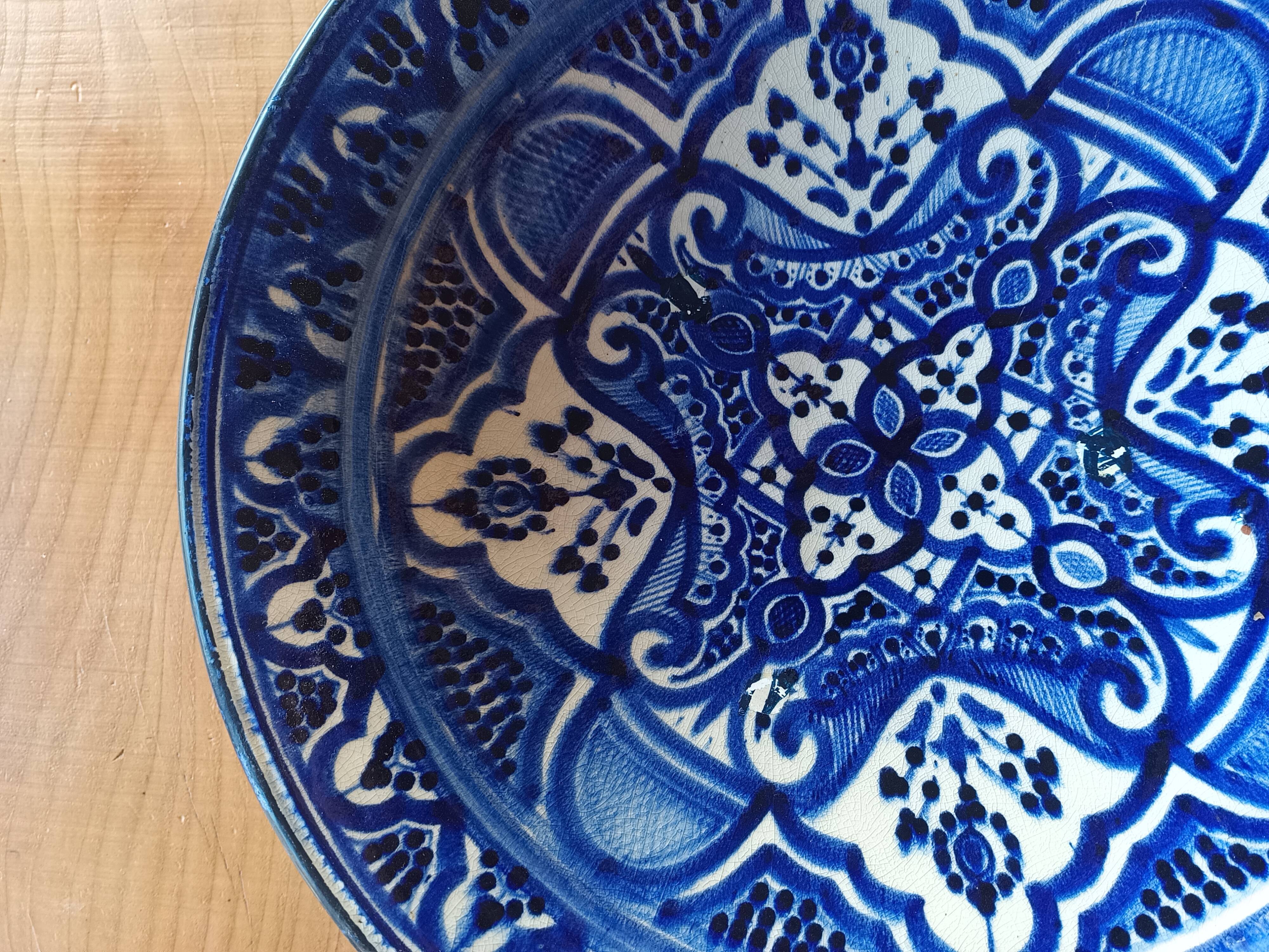 Large Moroccan dish or terracotta bowl, 42 cm diameter