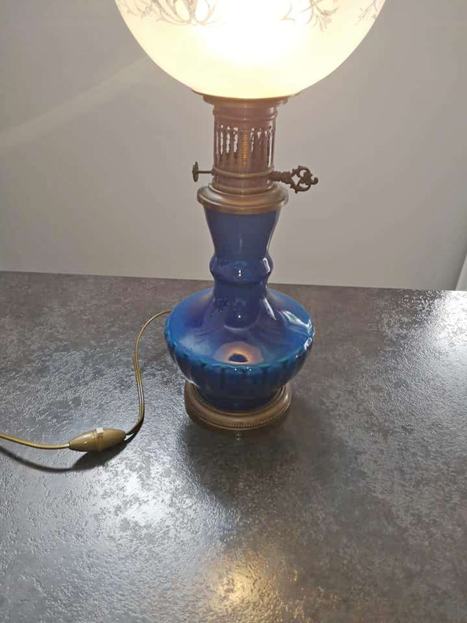 Old large ceramic lamp cracked globe + glass tube H 59 cm TBE