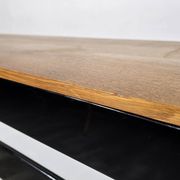 Buffet de Jiri Jiroutek pour Interior Prague