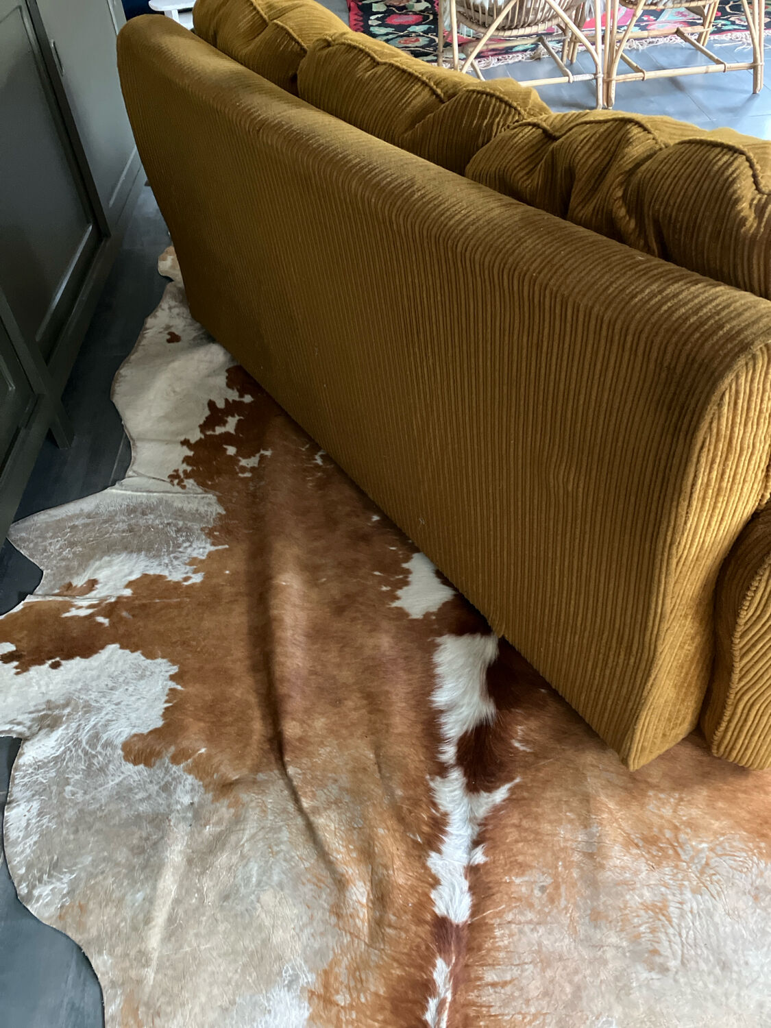 3-seater velvet sofa bed