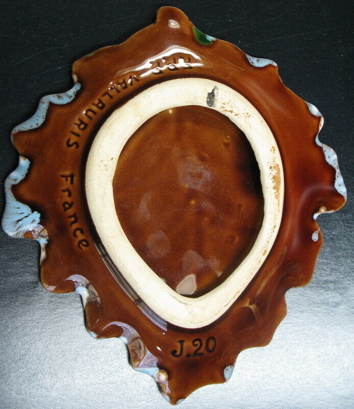 Empty pocket cup ashtray Leaf sign fpp vallauris